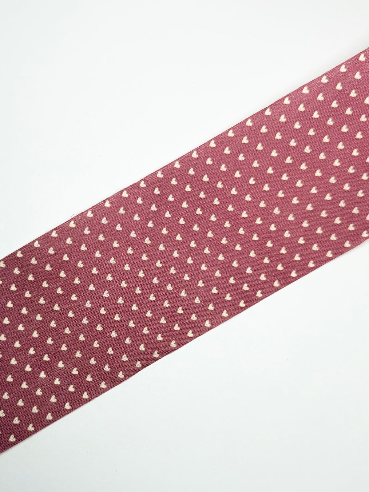 2.75in Vintage Bitty Hearts - DUTSED RED