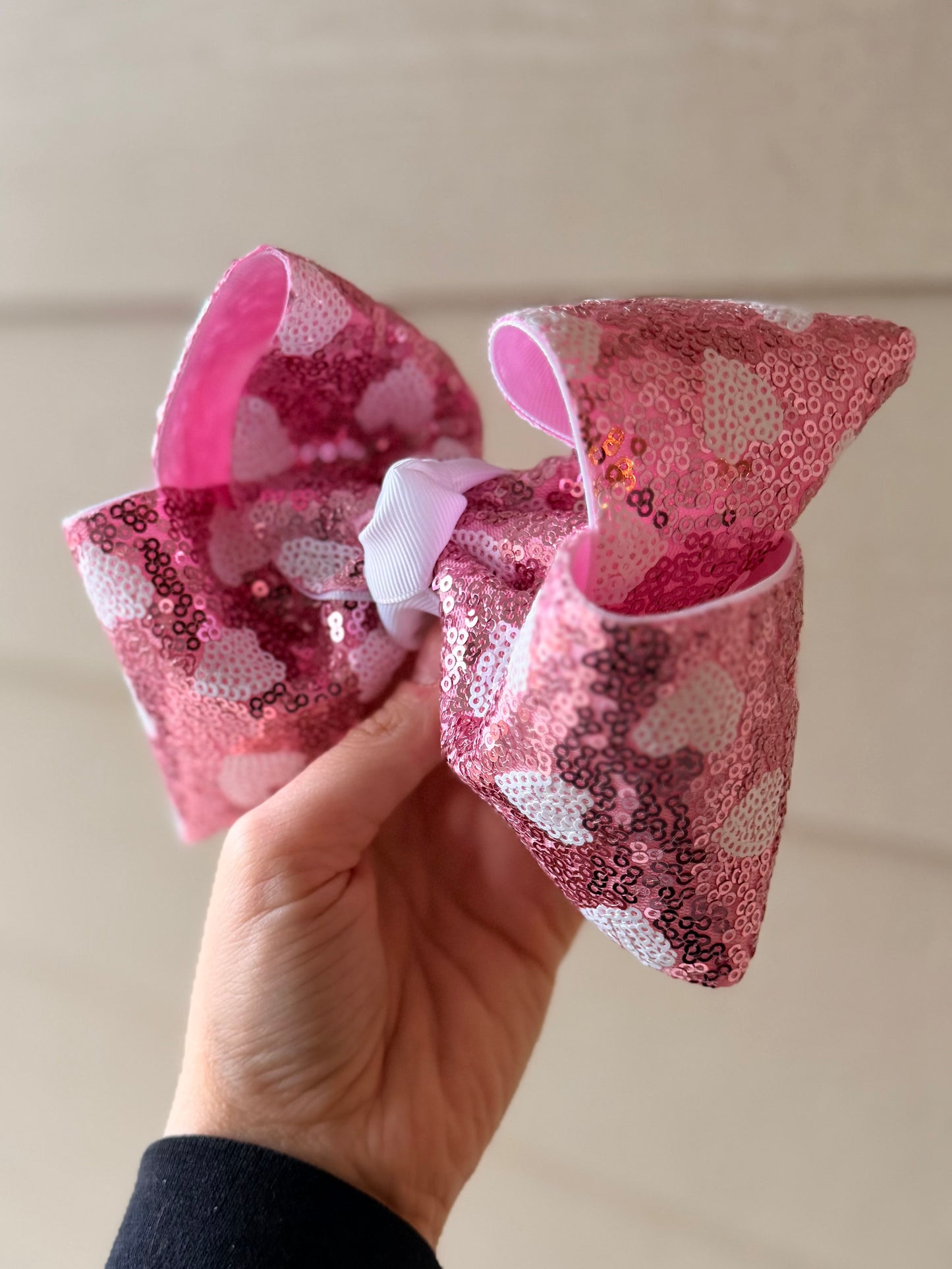 6in SEQUINS VALENTINES DAY BOW