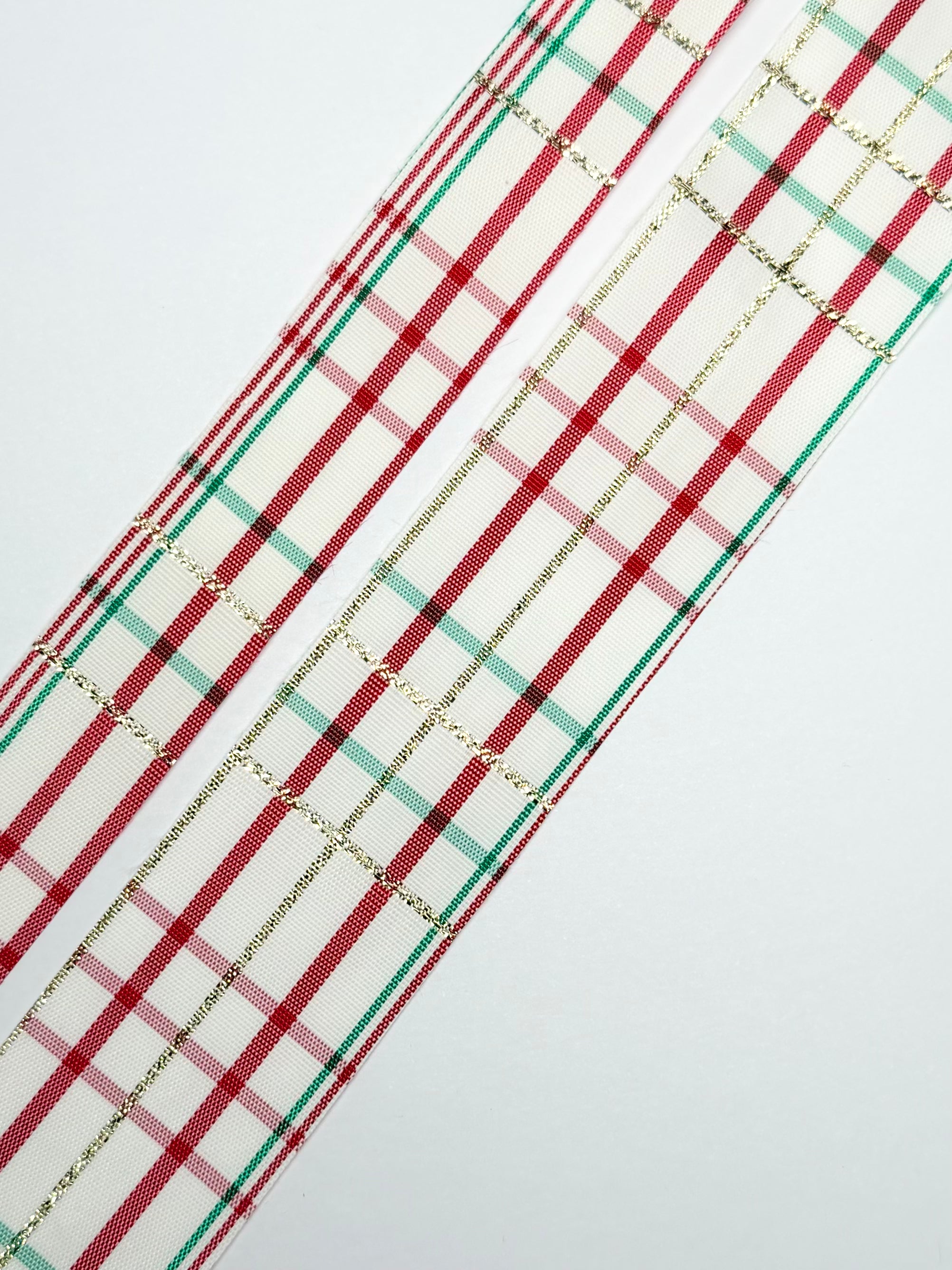 Vintage White Christmas Plaid